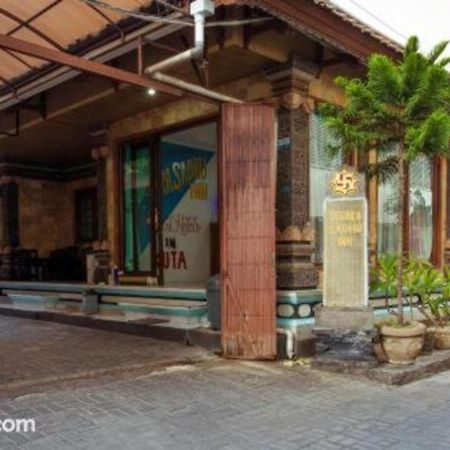 Segara Sadhu Inn Kuta By Ecommerceloka Exterior foto